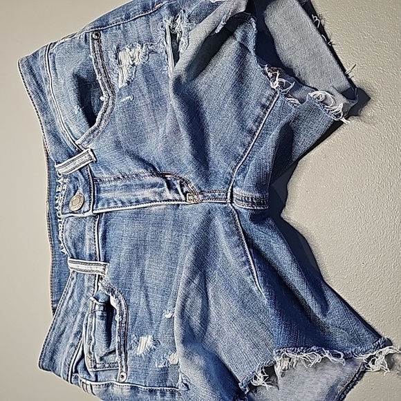 AMERICAN Eagle super super stretch size 6 medium rise jean shorts - Picture 5 of 8